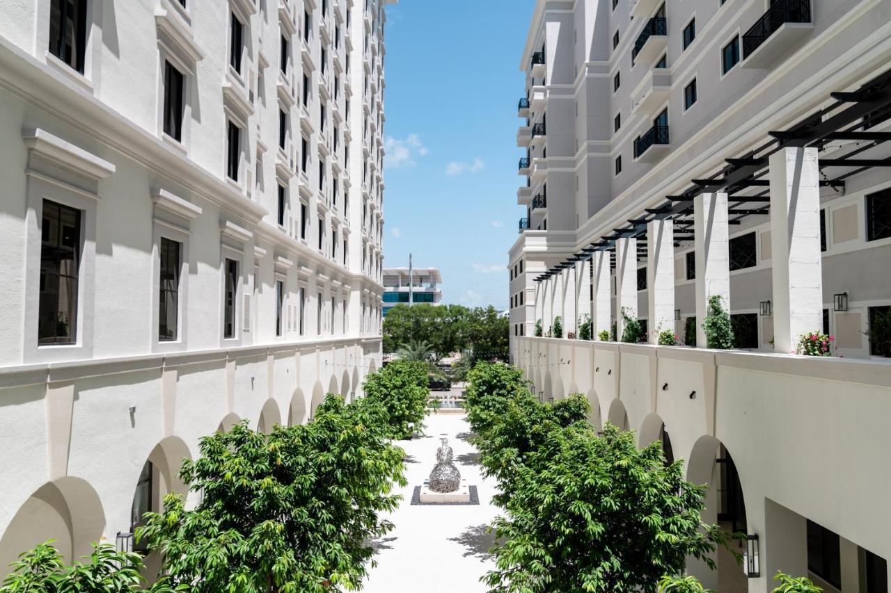 Thesis Hotel Miami Coral Gables, Curio Collection By Hilton Экстерьер фото