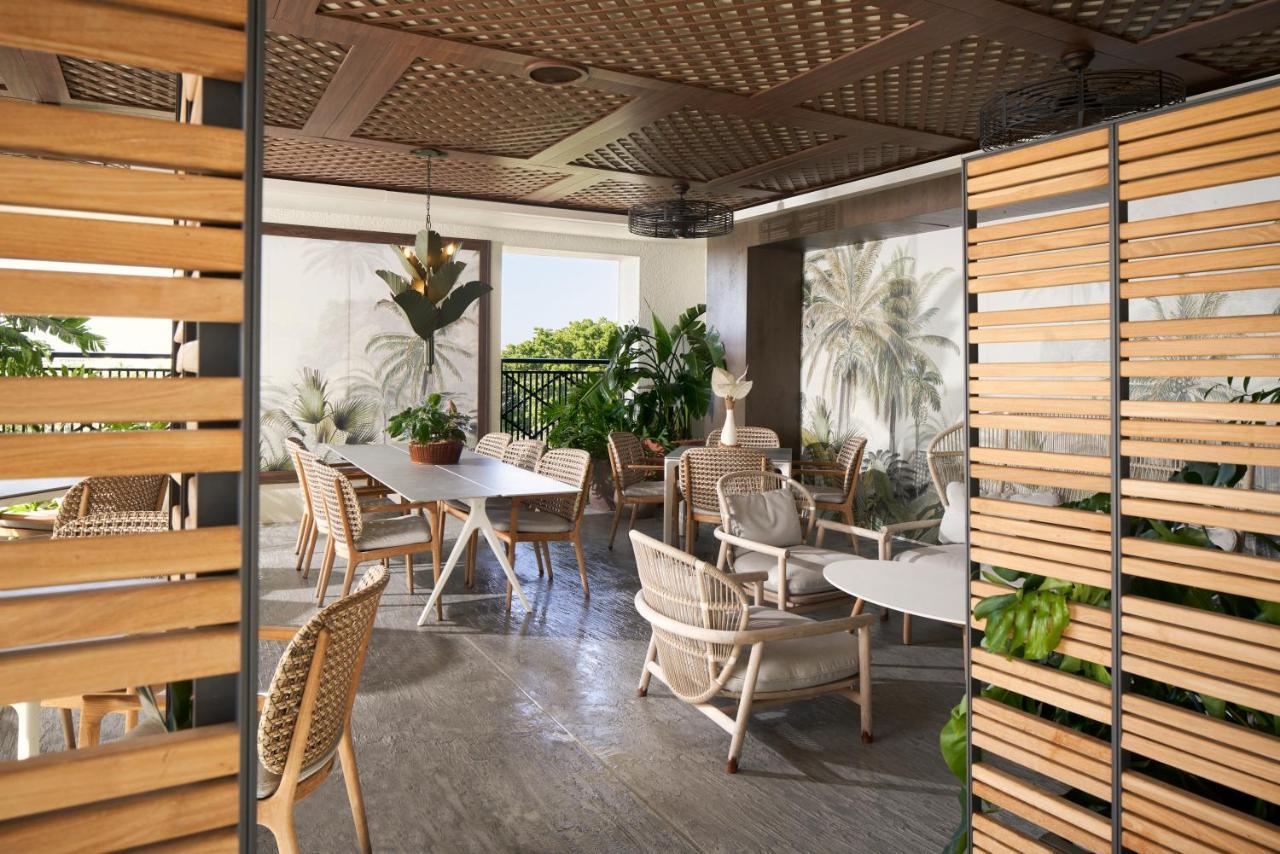 Thesis Hotel Miami Coral Gables, Curio Collection By Hilton Экстерьер фото