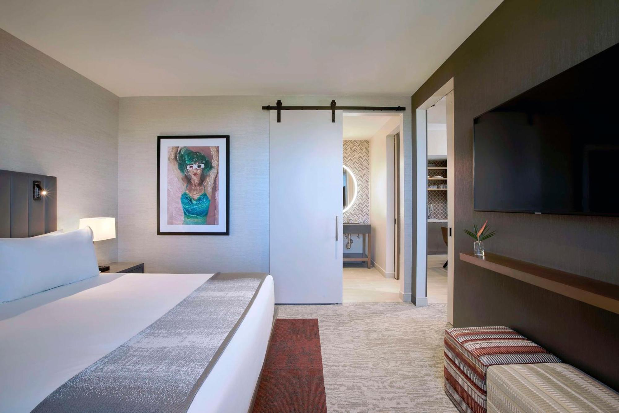 Thesis Hotel Miami Coral Gables, Curio Collection By Hilton Экстерьер фото