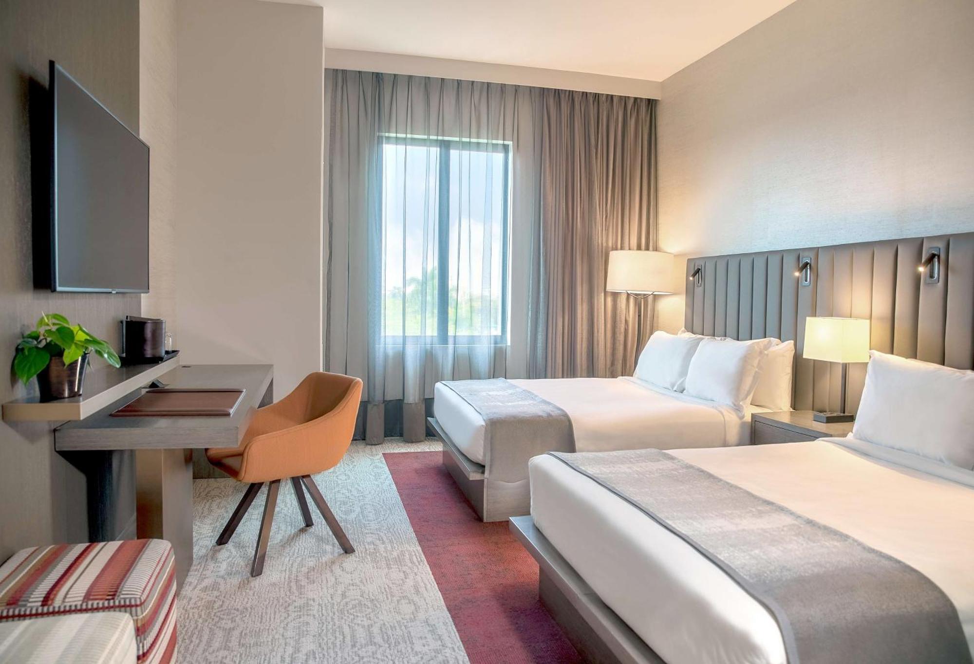 Thesis Hotel Miami Coral Gables, Curio Collection By Hilton Экстерьер фото