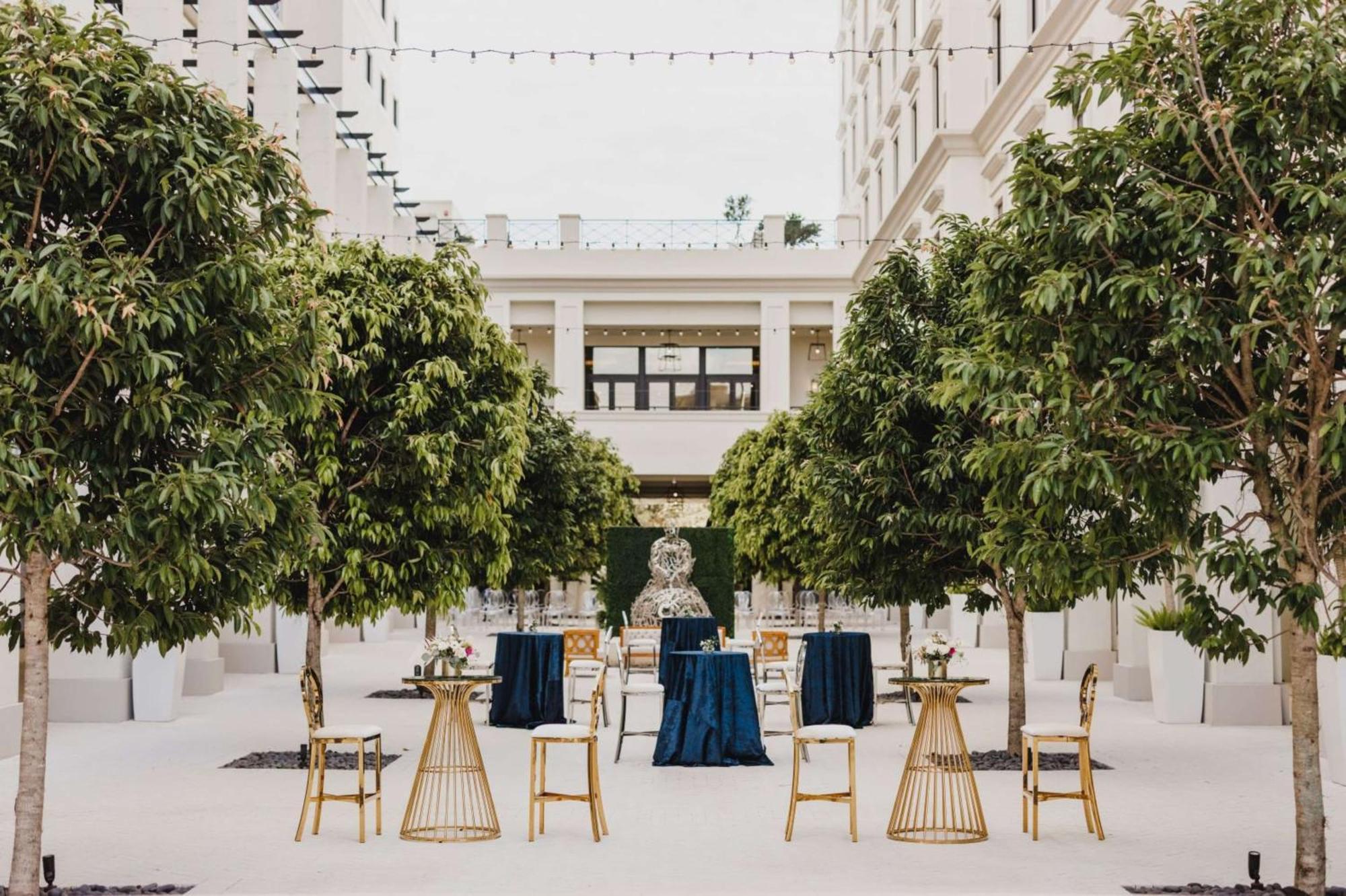 Thesis Hotel Miami Coral Gables, Curio Collection By Hilton Экстерьер фото