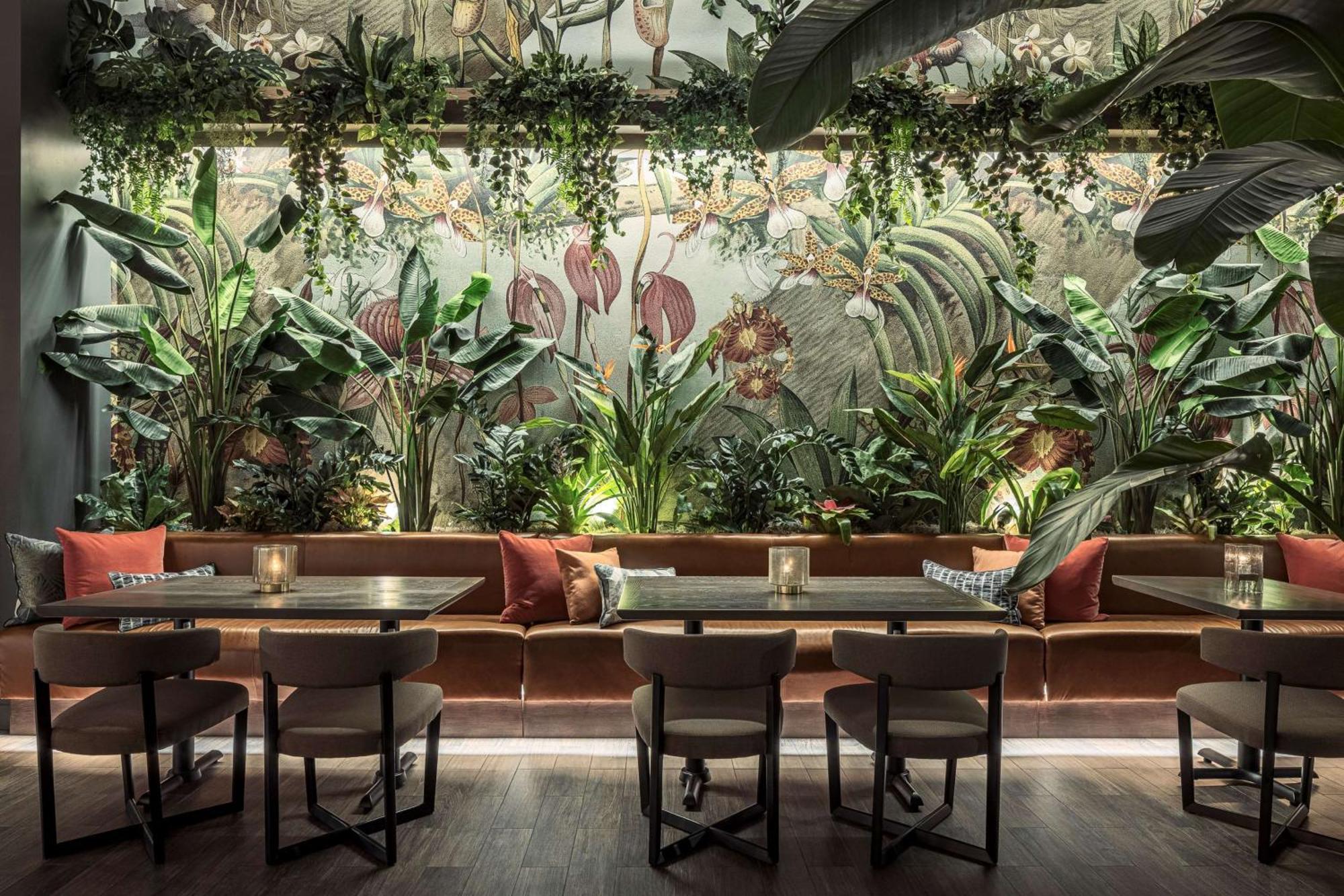 Thesis Hotel Miami Coral Gables, Curio Collection By Hilton Экстерьер фото